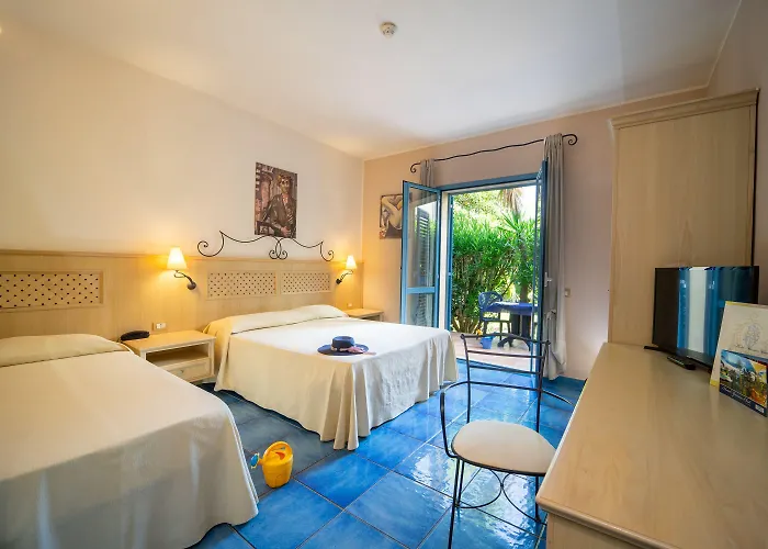 Ipomea Club Hotell 4*