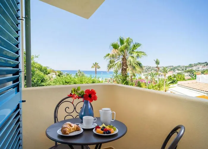 Ipomea Club Hotell Capo Vaticano